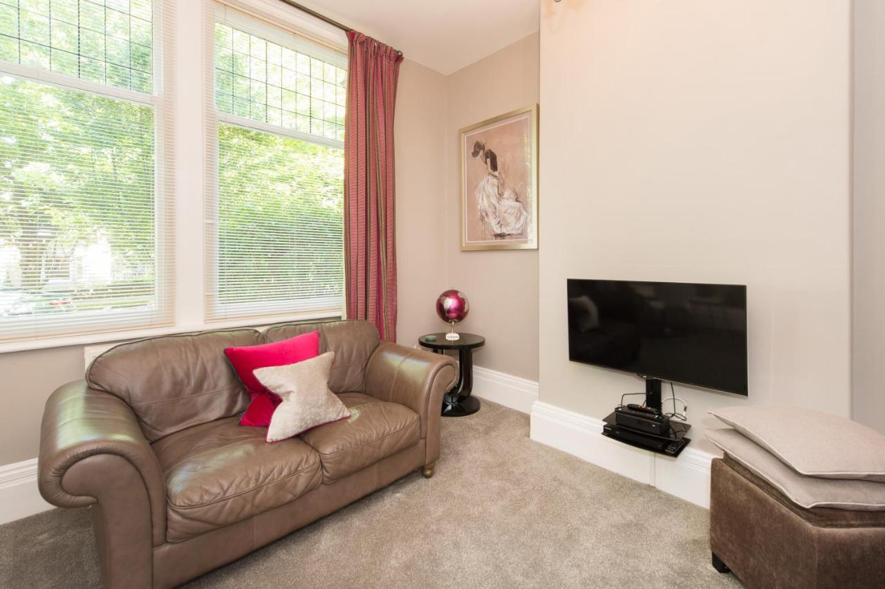 Albany House By Harrogate Serviced Apartments Εξωτερικό φωτογραφία